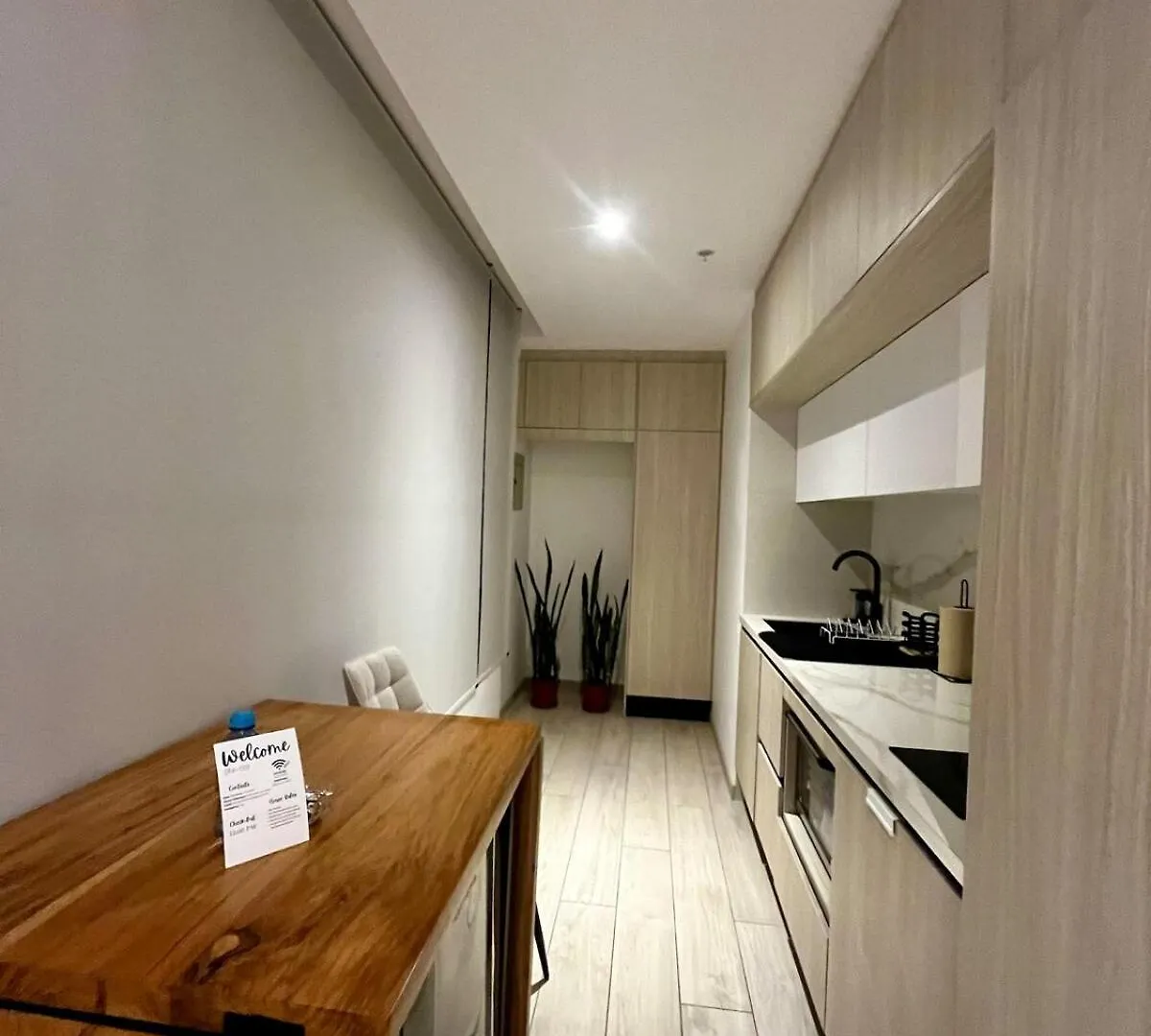 Studio Luxury View Edificio Harmony Quito 0*,